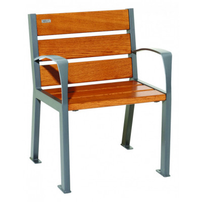 Fauteuil Silaos lames en chêne