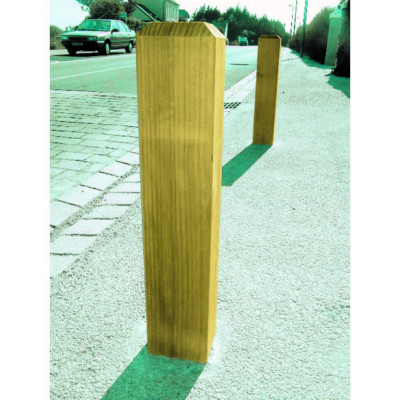 Borne en bois carrée fixe 2