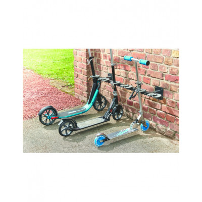 Range trottinettes Giro