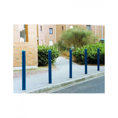 Poteau Carrefour acier peint 2