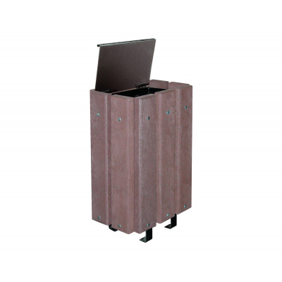 2 bancs en plastique... 2