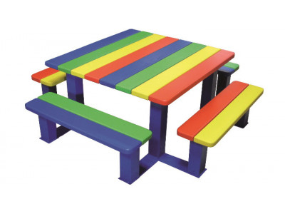 Mobilier pour aire de jeux